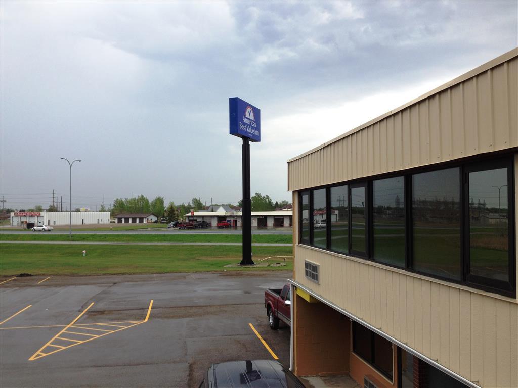 Devils Lake Inn By Oyo Near Devils Lake Regional Airport Экстерьер фото