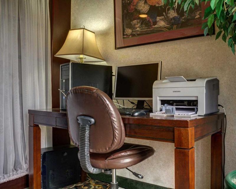 Devils Lake Inn By Oyo Near Devils Lake Regional Airport Экстерьер фото
