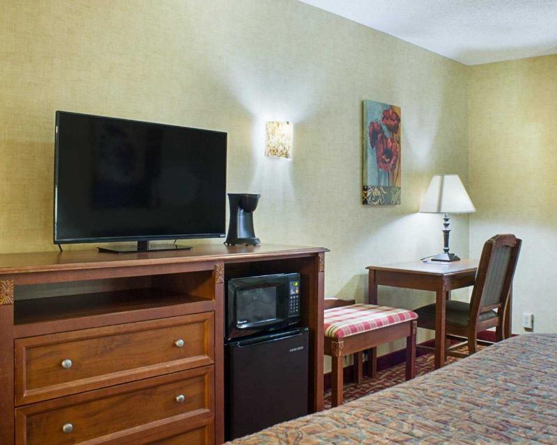 Devils Lake Inn By Oyo Near Devils Lake Regional Airport Экстерьер фото
